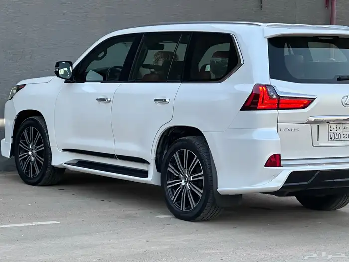 لكزس LX570 S 2018 وكالة 6