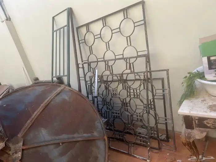 البيع كمية من الحديد 3