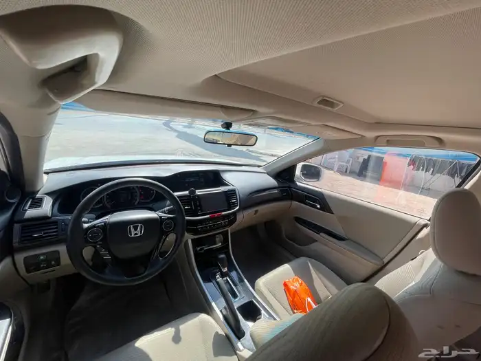 هوندا أكورد سبيشل 2017 ابيض لؤلؤي 8