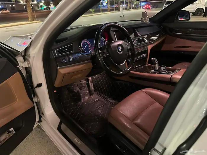 BMW 2015 7