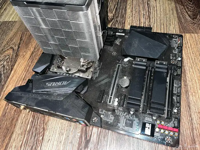 مبرد ومعالج للبيع i5-10600kf   deepcool ak400 3