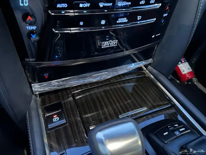 لكزس LX570 S 2018 وكالة 46