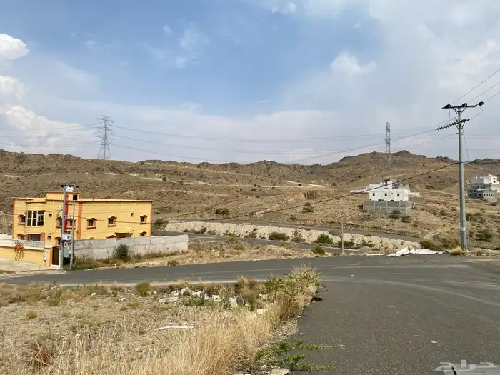 للبيع ارض مساحة 600 م2 في شامية ال عاصم مدينه ابها 330 الف 5