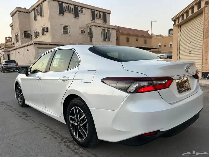 تويوتا كامري 2021 GL مطور 3