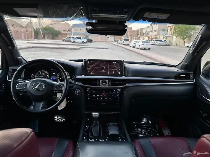 لكزس LX570 S 2018 وكالة 13