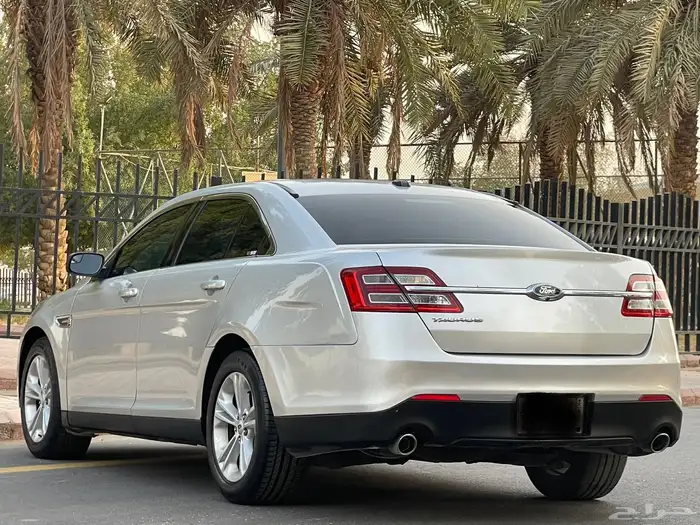 فورد توروس 2015 4