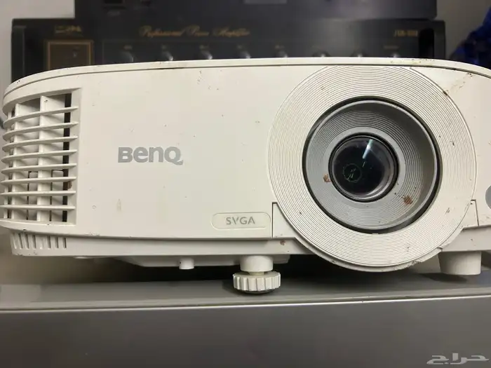 سماعات ومكسرات وبرجكتر وشاشة عرض بروجكتر 5