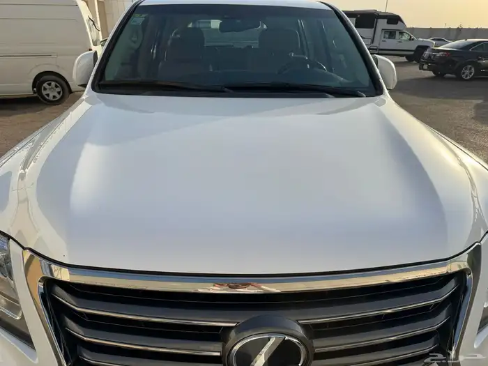 جيب لكزس LX570 فل كامل خليجي 2014 7