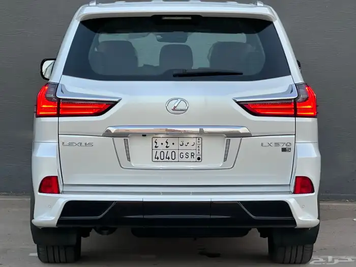 لكزس LX570 S 2018 وكالة 5