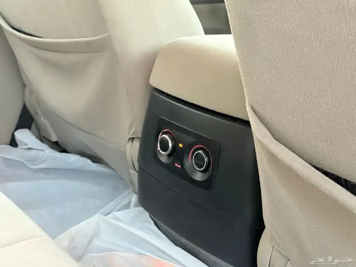 باجيرو موديل 2020 نص فل نظيفف شاشة 39