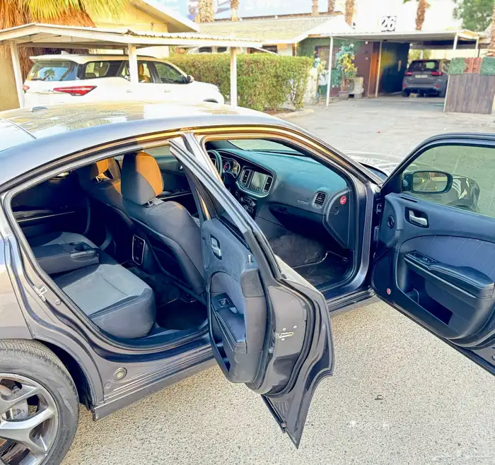 دودج تشارجر ممشى قليل 9