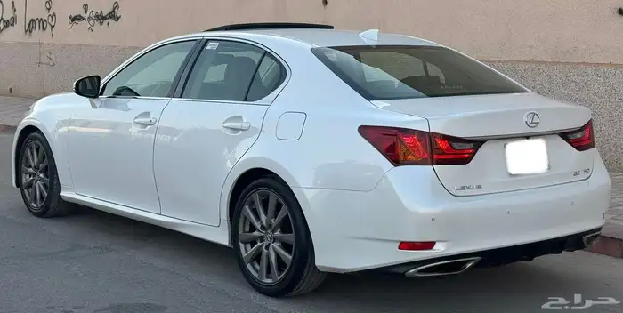 لكزس GS 2015 3