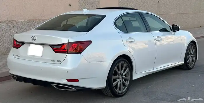 لكزس GS 2015 8
