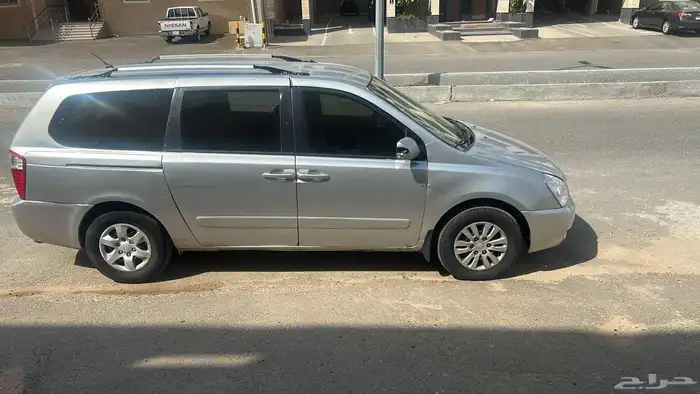 كيا كارنفال 2013 0