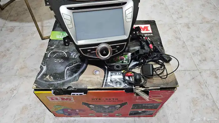 شاشة هونداي النترا من موديل 2012 الي 2016 4