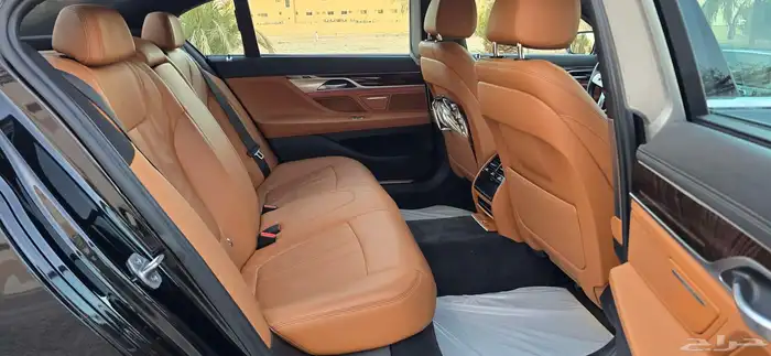 BMW 730 LI 2022 لارج 19