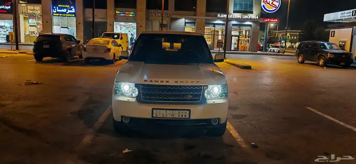 رنج روفر 2010 مكينه 400 فل كامل نظيف داخلي وخارجي بدون سمكره 10