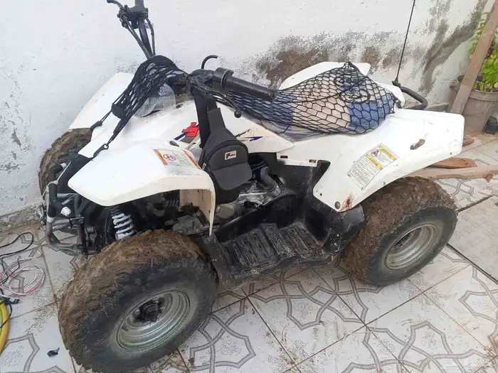 دباب سوزوكي مقاس 90نظيف جدا جدا 0