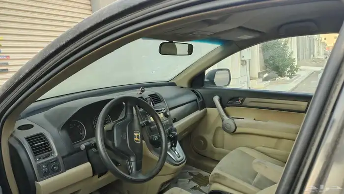 للبيع هوندا crv 2007 8