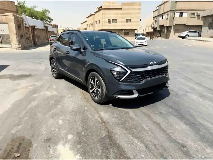 كيا سبورتاج موديل 2023 ماشي 43 الف كيلو نص فل 0