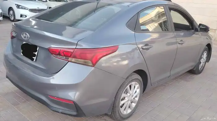 هونداي أكسنت 2019 أسود 3