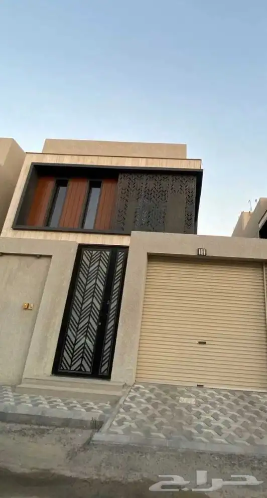 فله دبلكس شبه متصل في جوهرة طيبة تصميم ممتاز 0