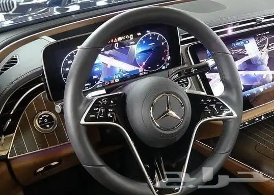 مرسيدس بنز E300 2024 استيراد كوريا - معرض العصيمي 4