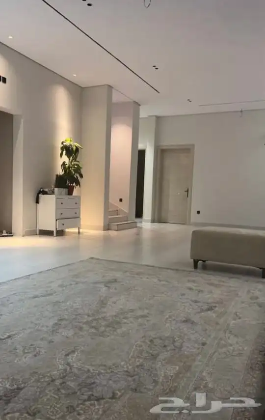 فيلا فاخره للبيع او للايجار 6