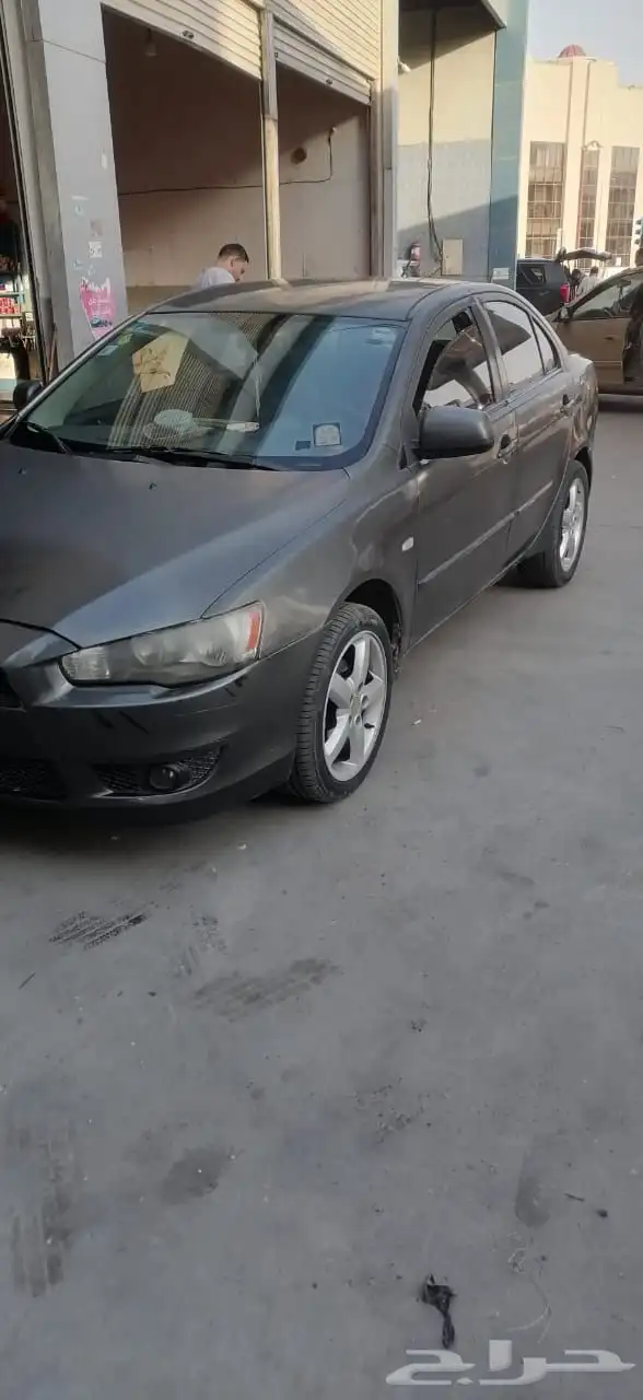 لانسر شارك 2009 نظيف 2