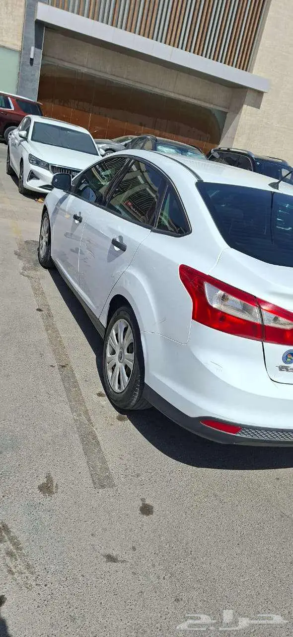 فورد فوكس 2012 نظيف 2