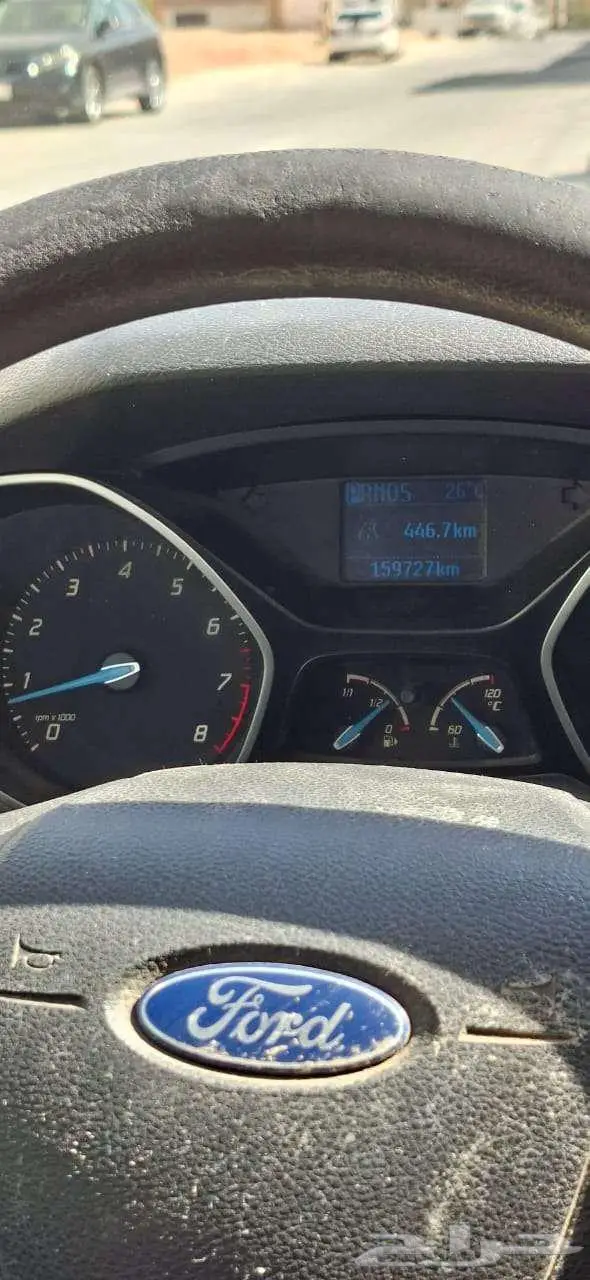 فورد فوكس 2012 نظيف 9