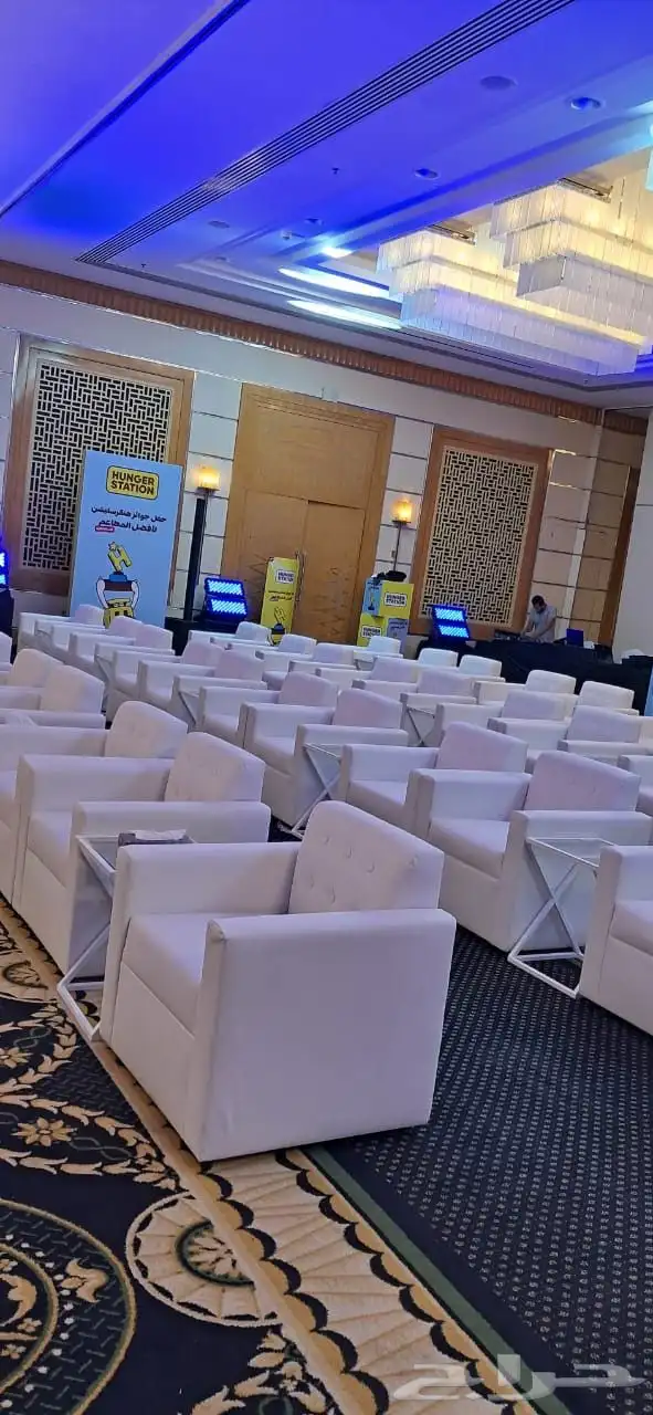 تاجير كنب تأجير كراسي وطاولات 0