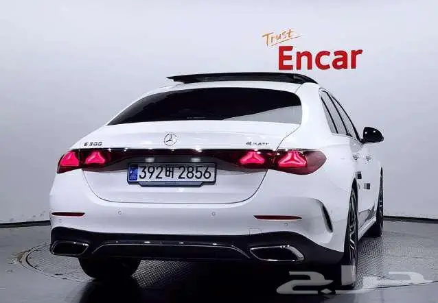 مرسيدس E300 موديل 2025 الميموني للاستيراد بكوريا 3