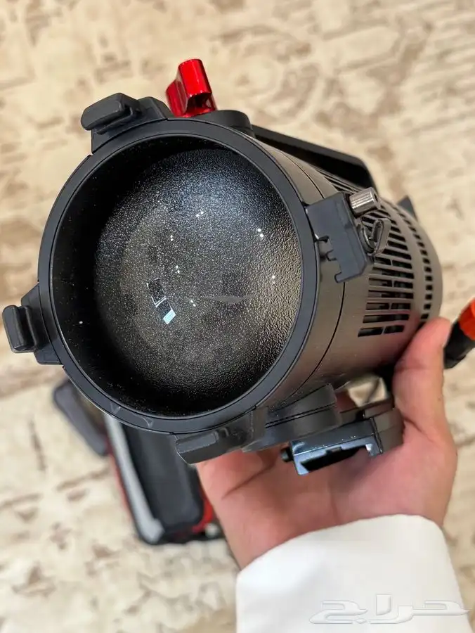 اضاءة Aputure 60x 1