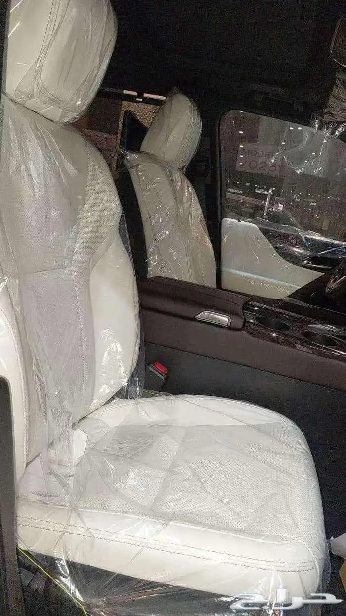 لكزس 2025 BB سعودي داخلي اوف ويت رصاصي 13