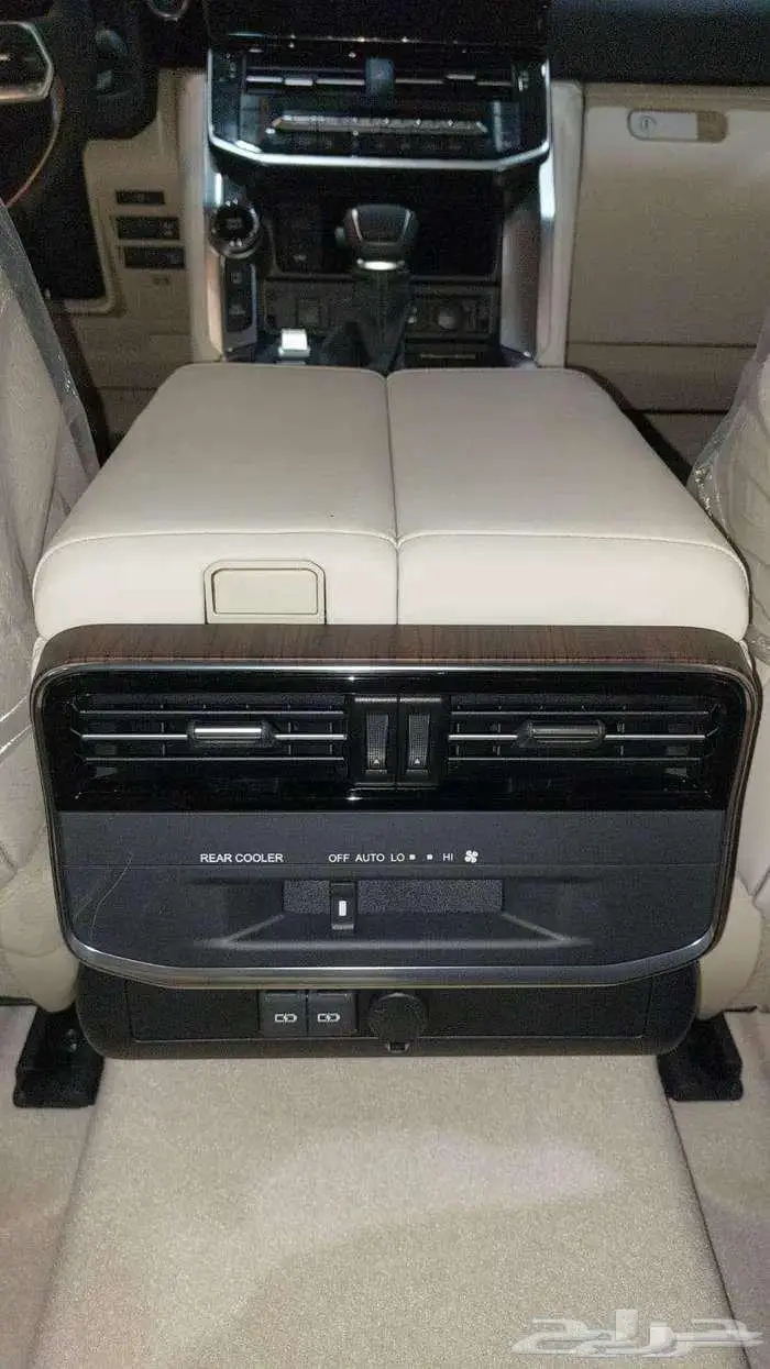 جي اكس ار L4 بنزين 2024 سعودي اسود 12