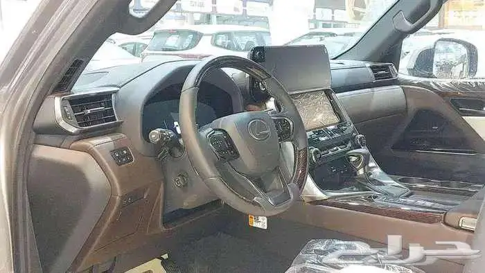 لكزس 2025 BB سعودي داخلي اوف ويت رصاصي 10