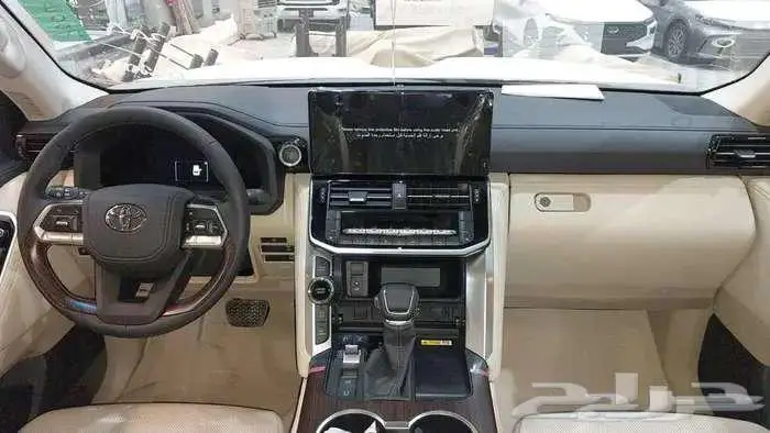 جي اكس ار L4 بنزين 2024 سعودي اسود 11