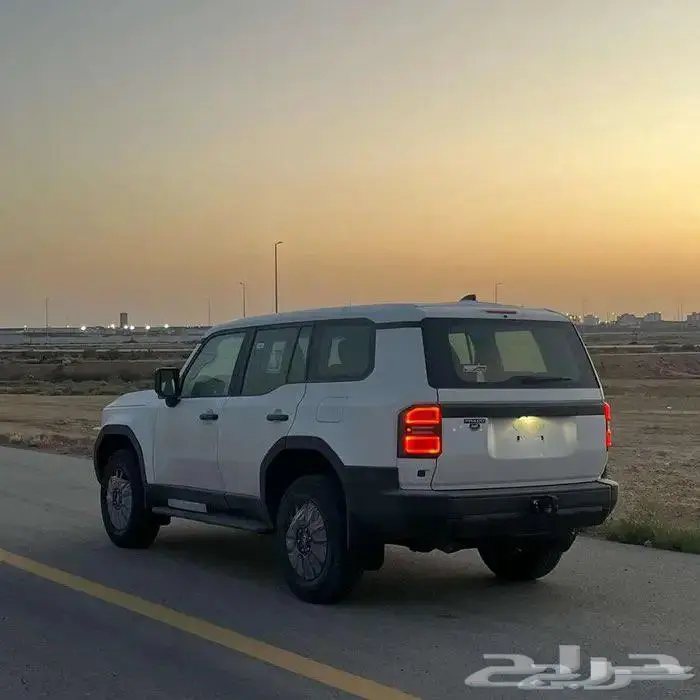 تويوتا برادو TX-2 3