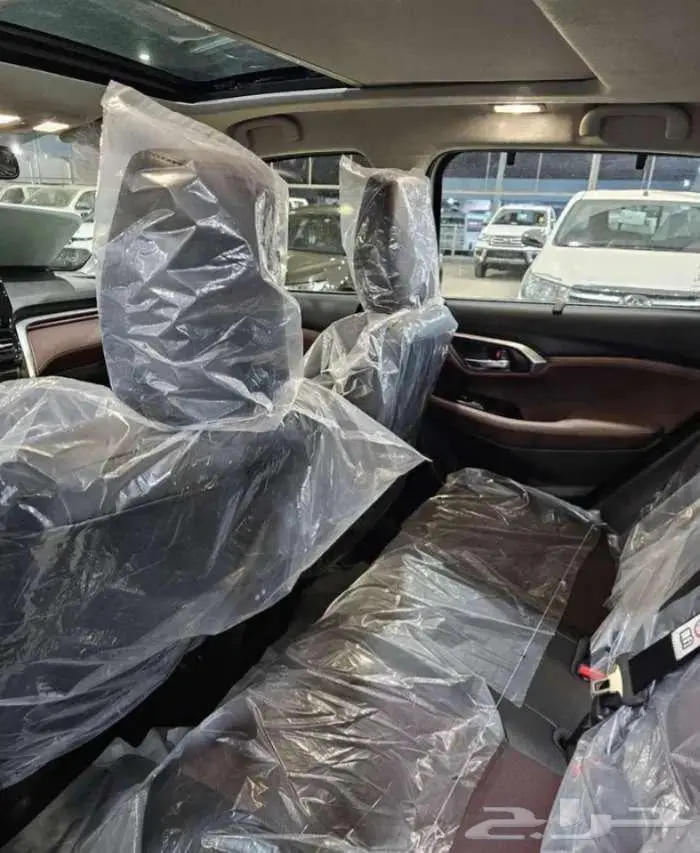 تويوتا اوربان كروزر فل كامل 2026 6