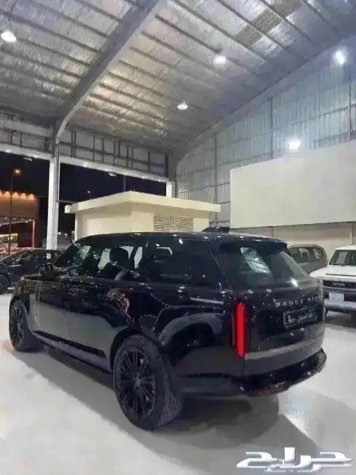 رنج روفر فوج 2023 V8 HSE اديشن 3
