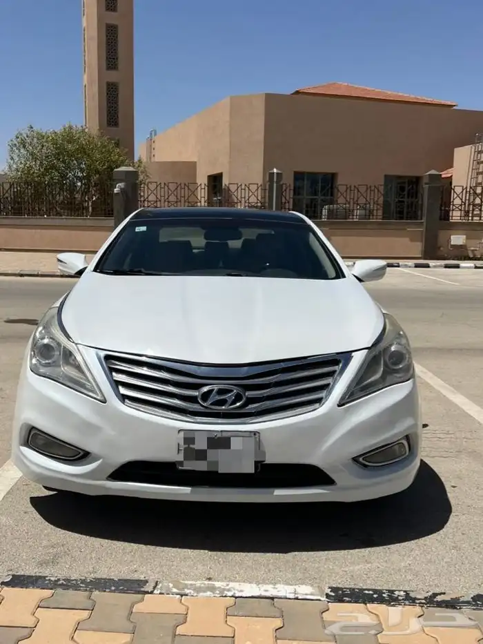 ازيرا 2014 6 سلندر 2