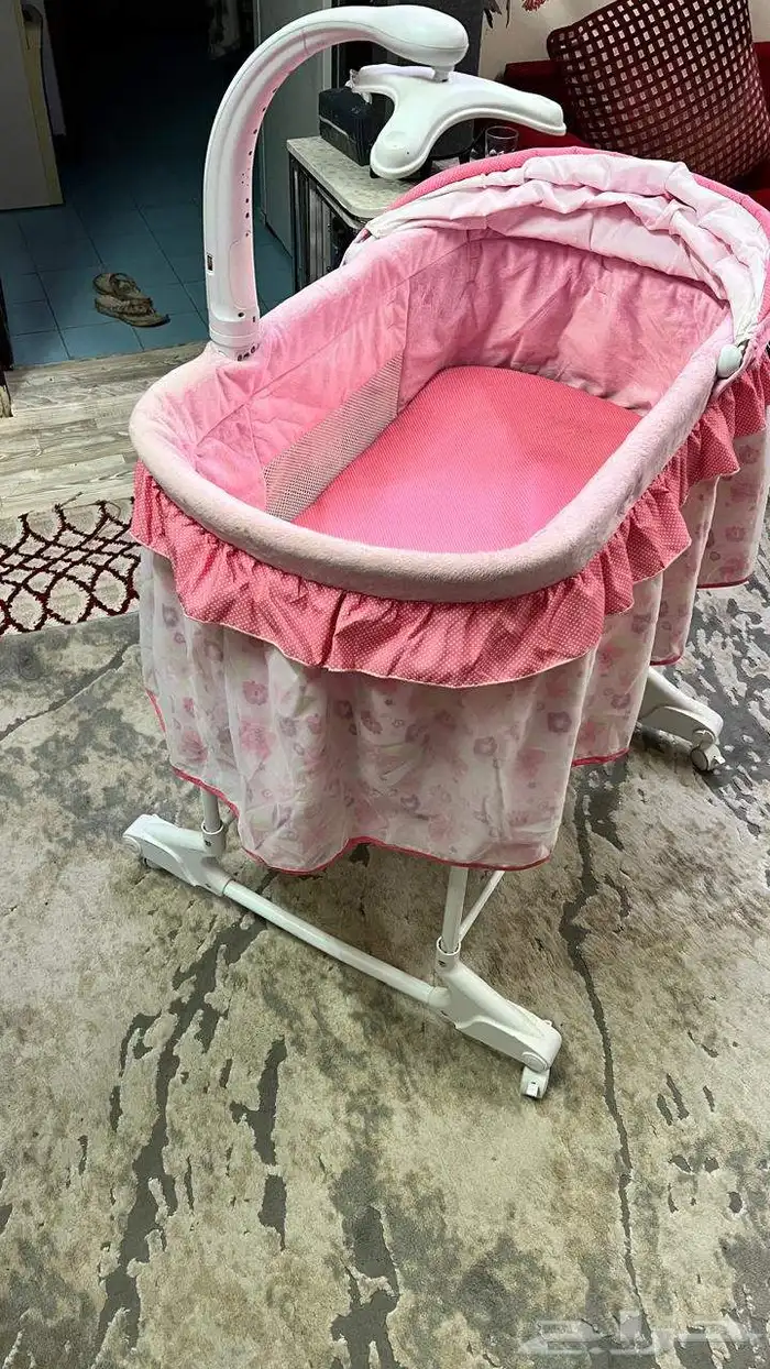 سرير اطفال 3
