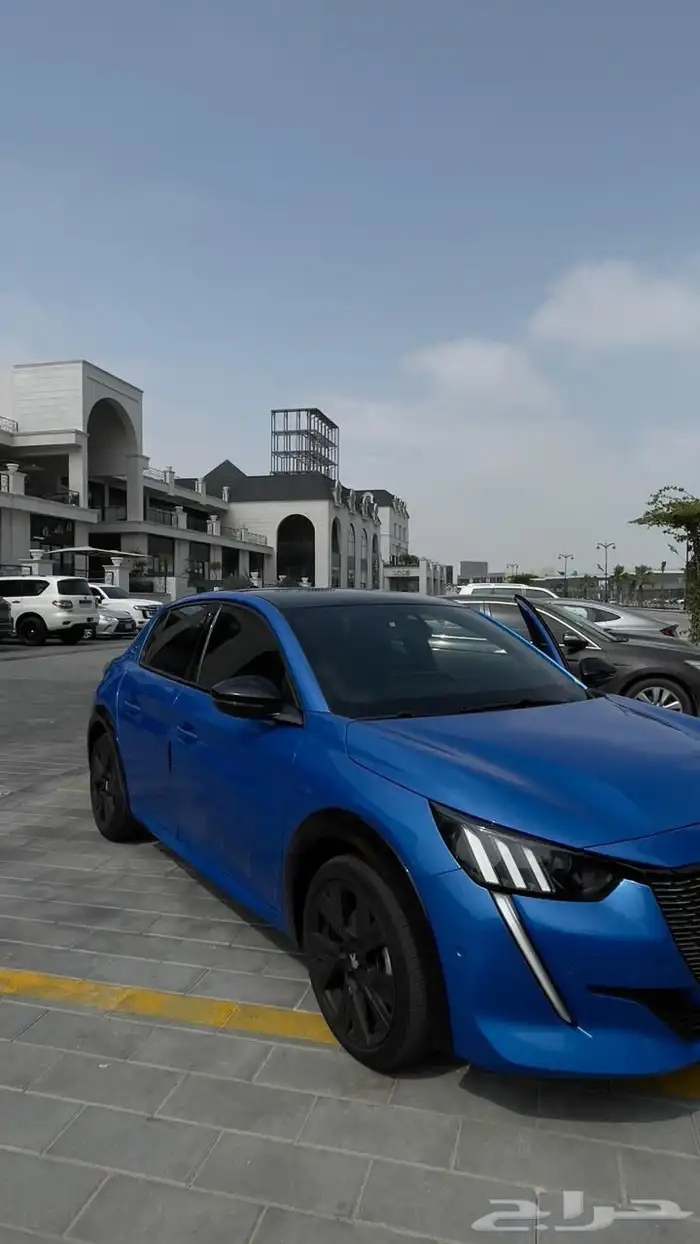 بيجو 208 GT 2022. مالك اول 10