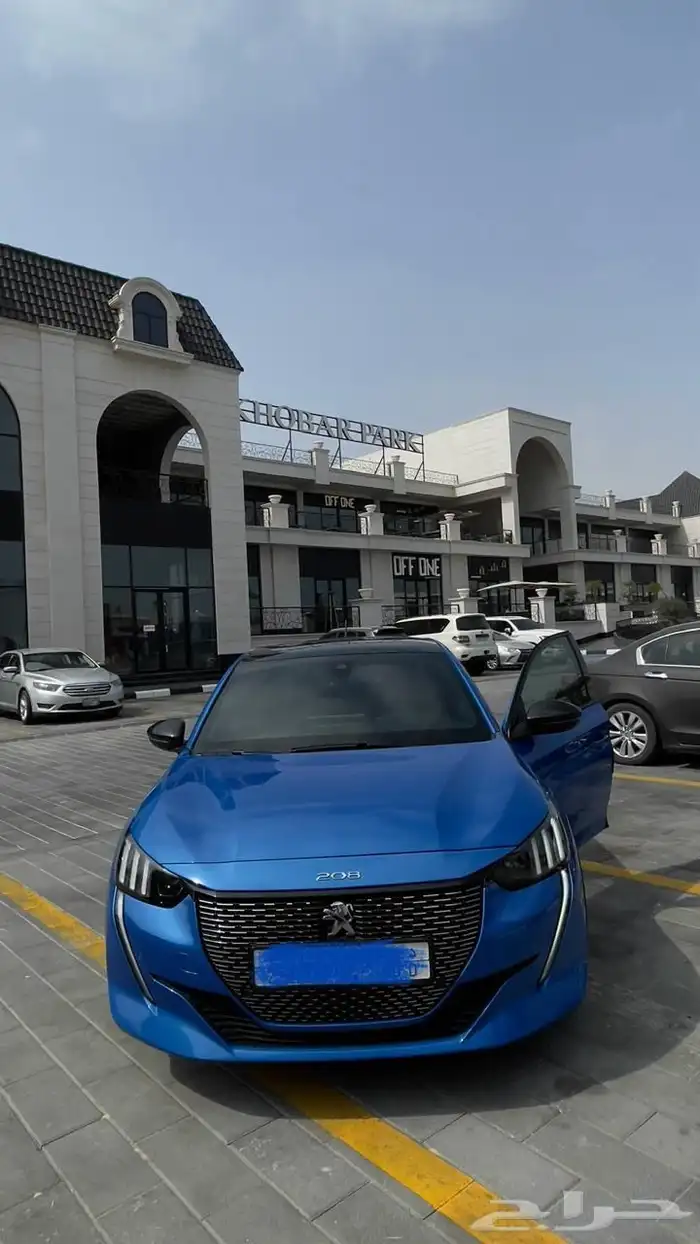 بيجو 208 GT 2022. مالك اول 18
