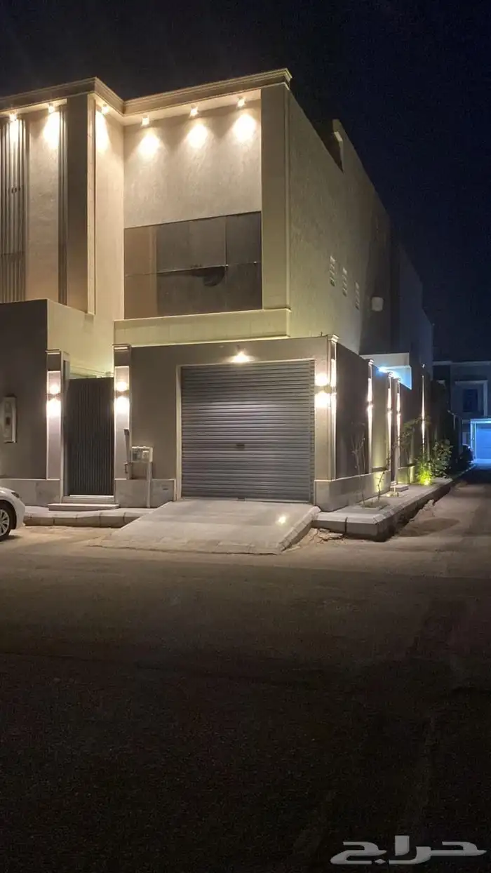 للإيجار دبلكس حي الزرقاء 0