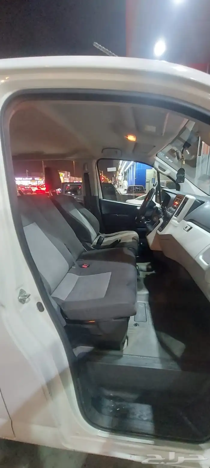 فان تويوتا موديل 2020 نضييف البيع على سوووم 0