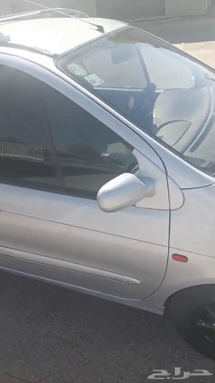 سيارة للبيع 1