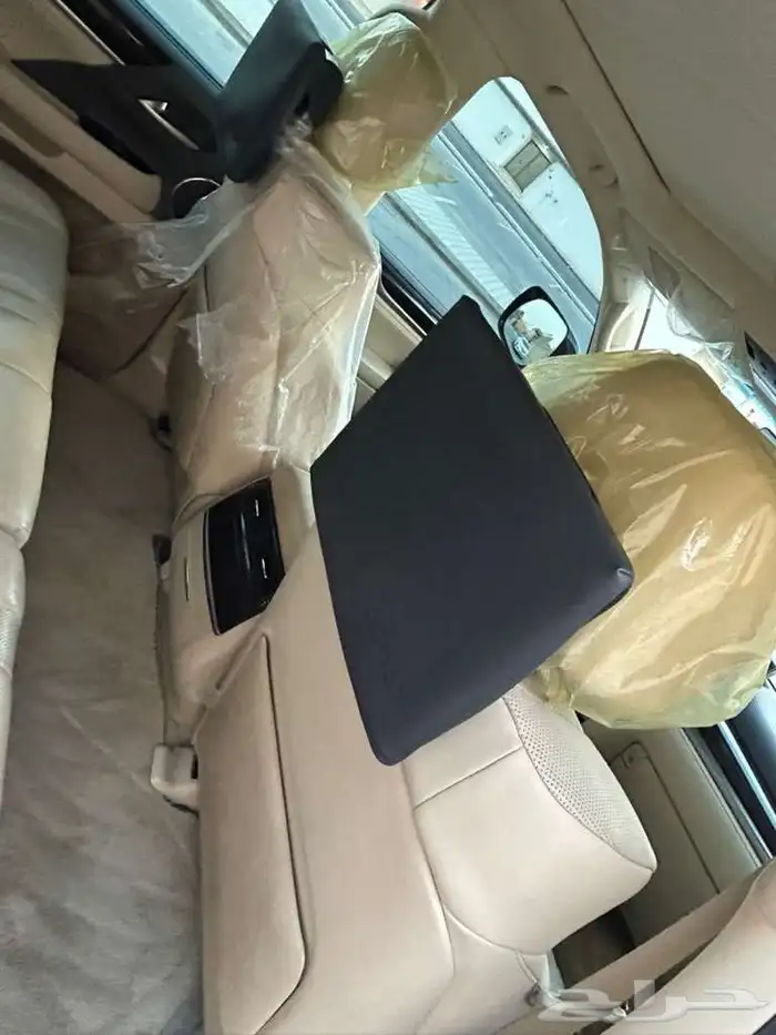 لكزس LX570 ممشى قليل 14