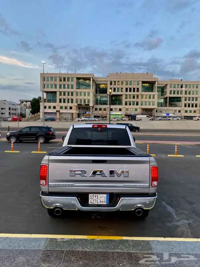 دودج رام 1500 موديل 2017 فل كامل (ليميتد) 7